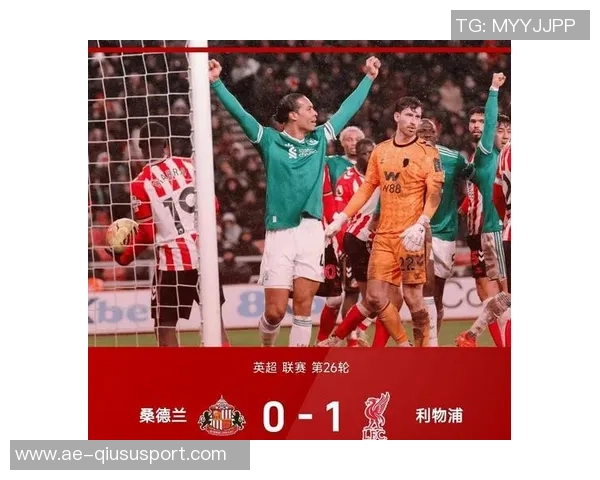 英超争冠白热化曼城曼联仅差3分枪手领跑群雄逐鹿局面引人关注